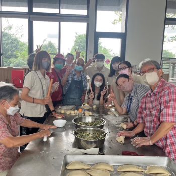 2504220406599860109070